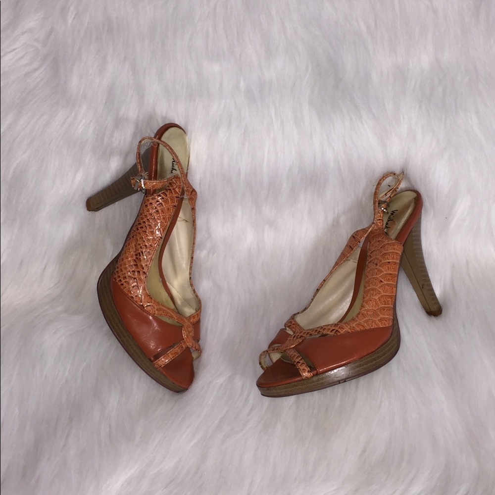 Michael Antonio orange sling back heels size 7