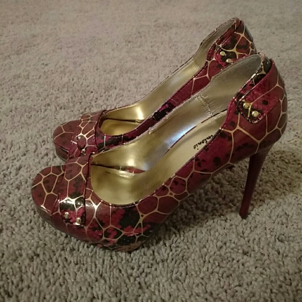 Stunning Michael Antonio Red Snake High Heels NWOT