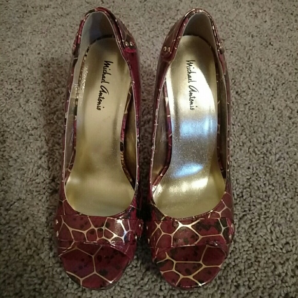 Stunning Michael Antonio Red Snake High Heels NWOT - Picture 2 of 5