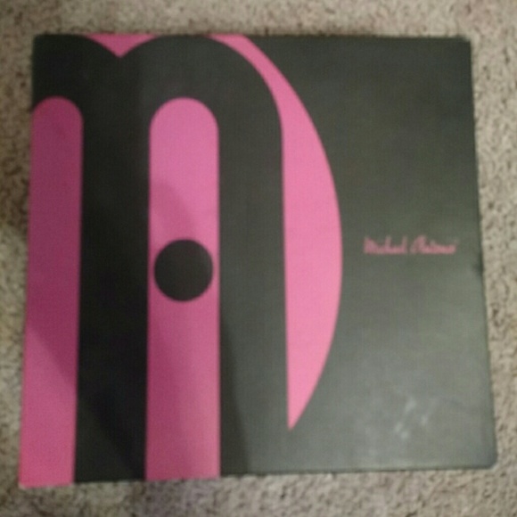 Stunning Michael Antonio Red Snake High Heels NWOT - Picture 4 of 5