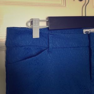 Cobalt blue textured crops