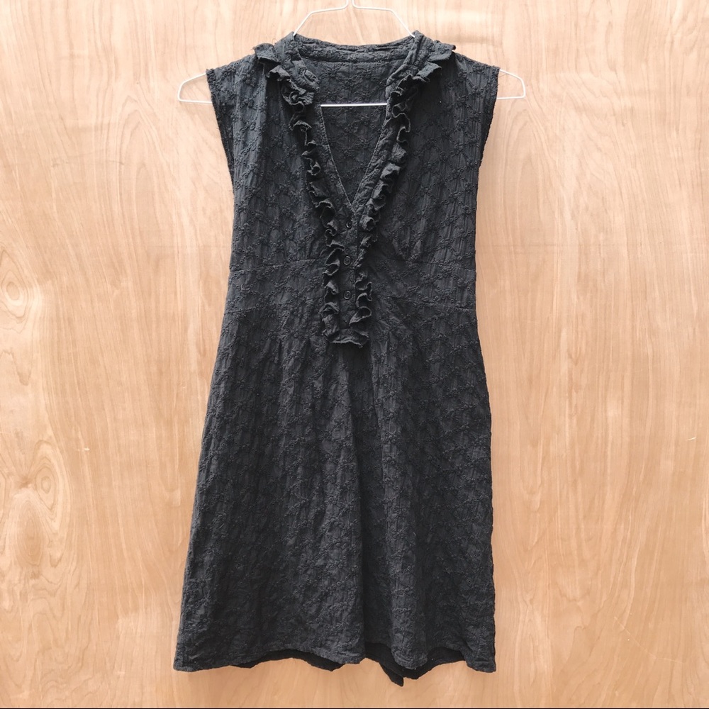 Vintage Sleeveless Black Eyelet Dress