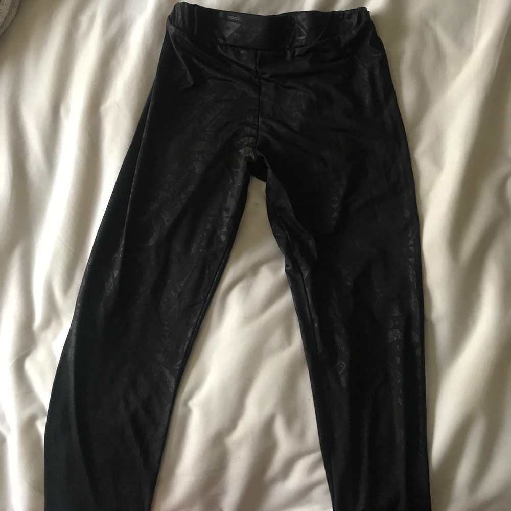 Aztec printed leggings