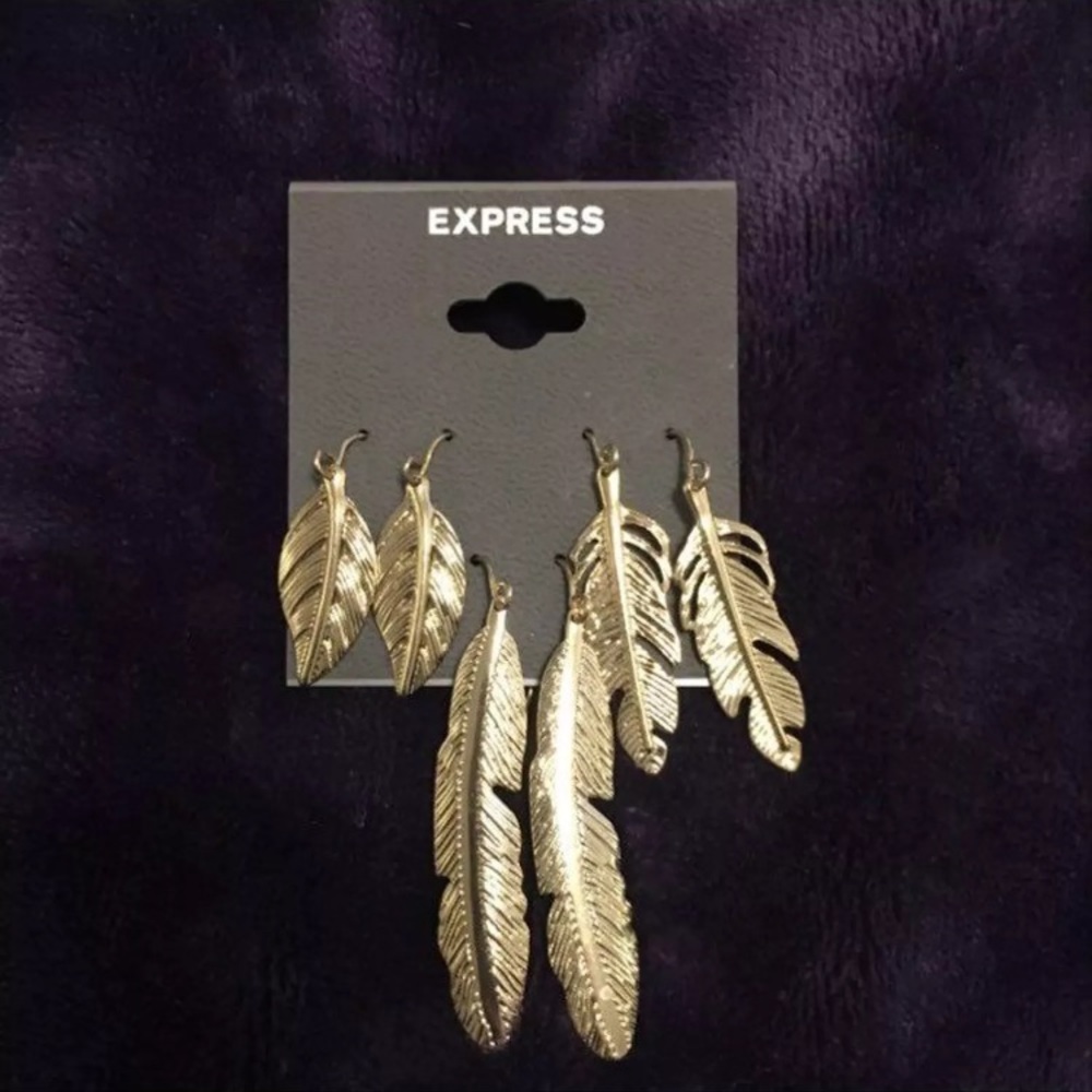 Feather earrings