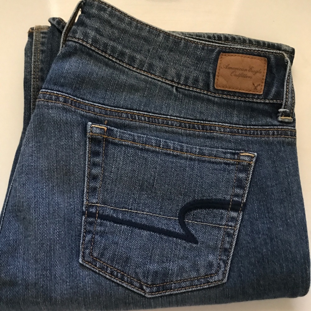 American Eagle Artist Denim Jeans