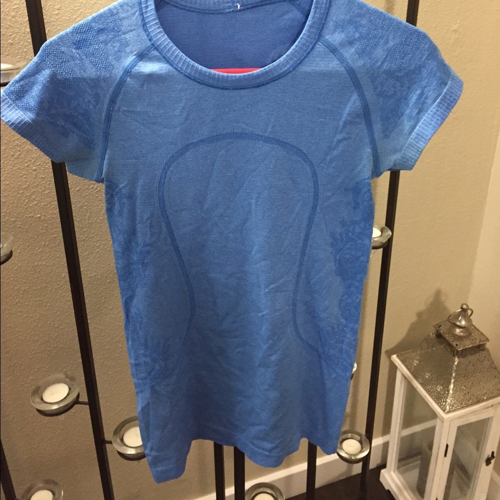 Lululemon shirt