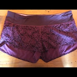 Lululemon Speed Shorts size 10