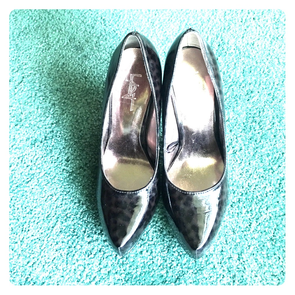 Size 7 heels.
