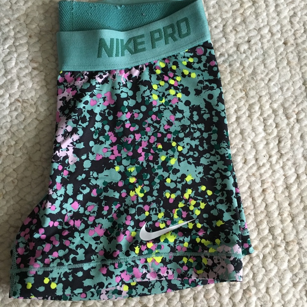 Nike Pro Splatter Design Spandex