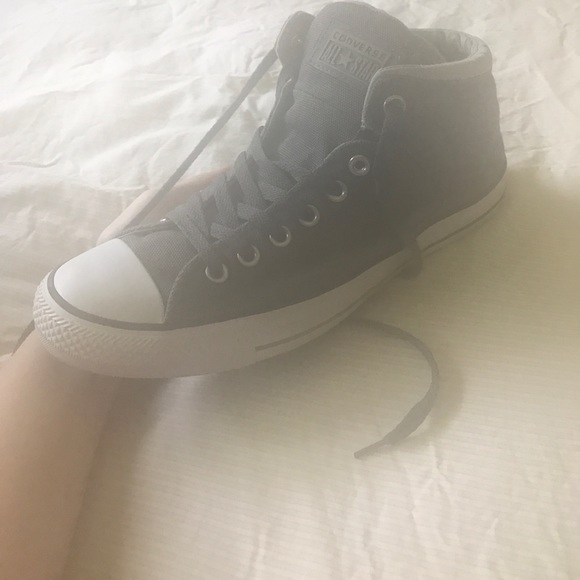 Worn once converse high tops. - Picture 1 of 1