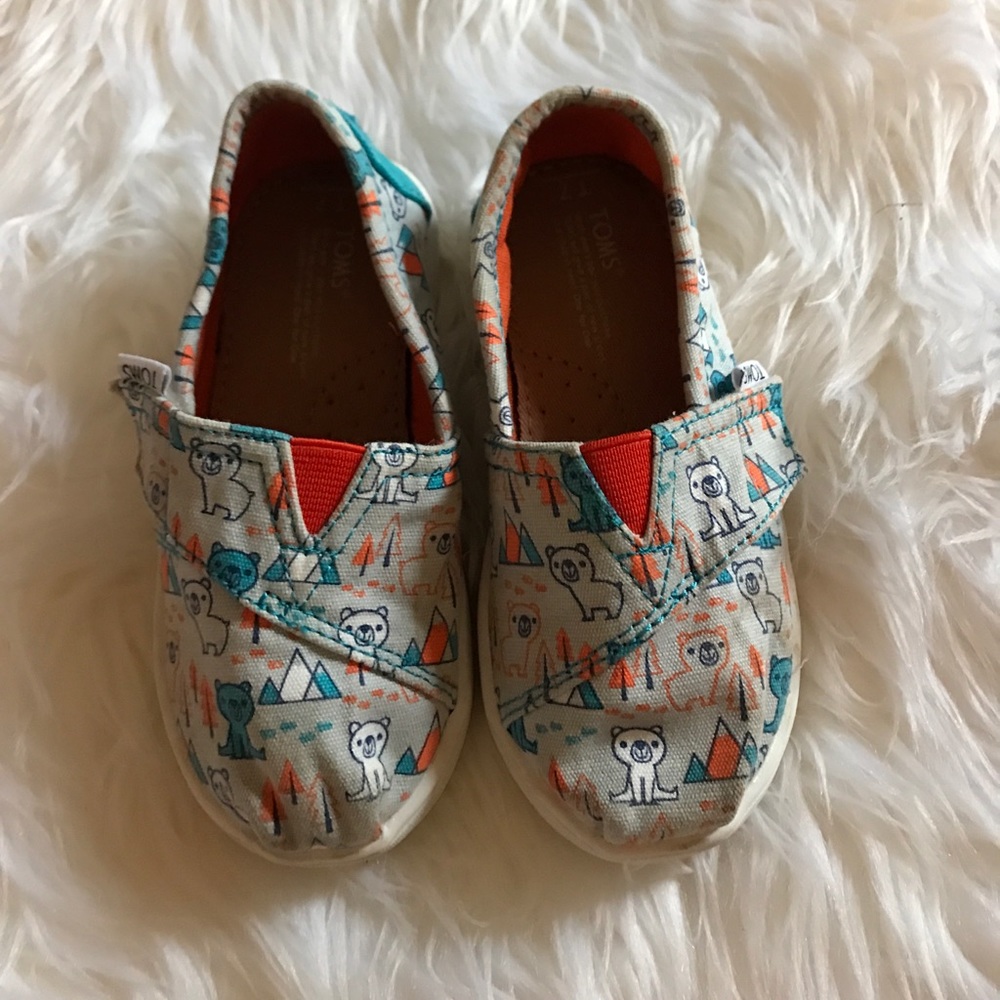 Toddler TOMS Shoe