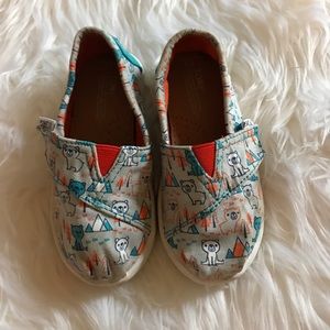 Toddler TOMS Shoe