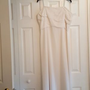 Ivory gown size 18