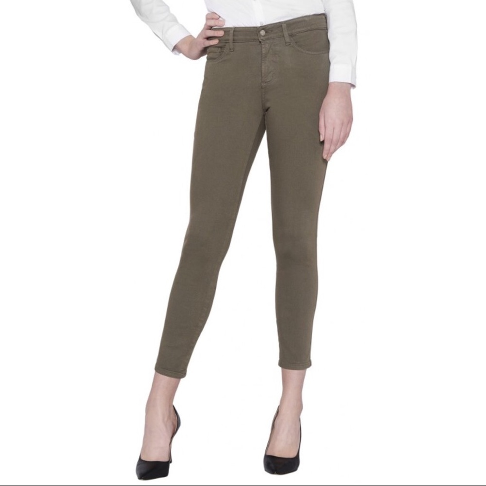 Rag & Bone Olive Capri Jeans Size 24