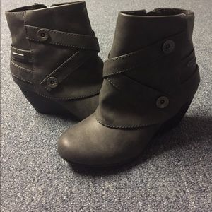 ✨ Blowfish Wedge Booties ✨