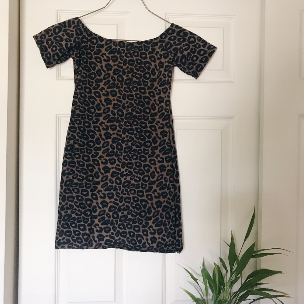 🆕 Leopard Off-Shoulder Mini Dress - Picture 3 of 3