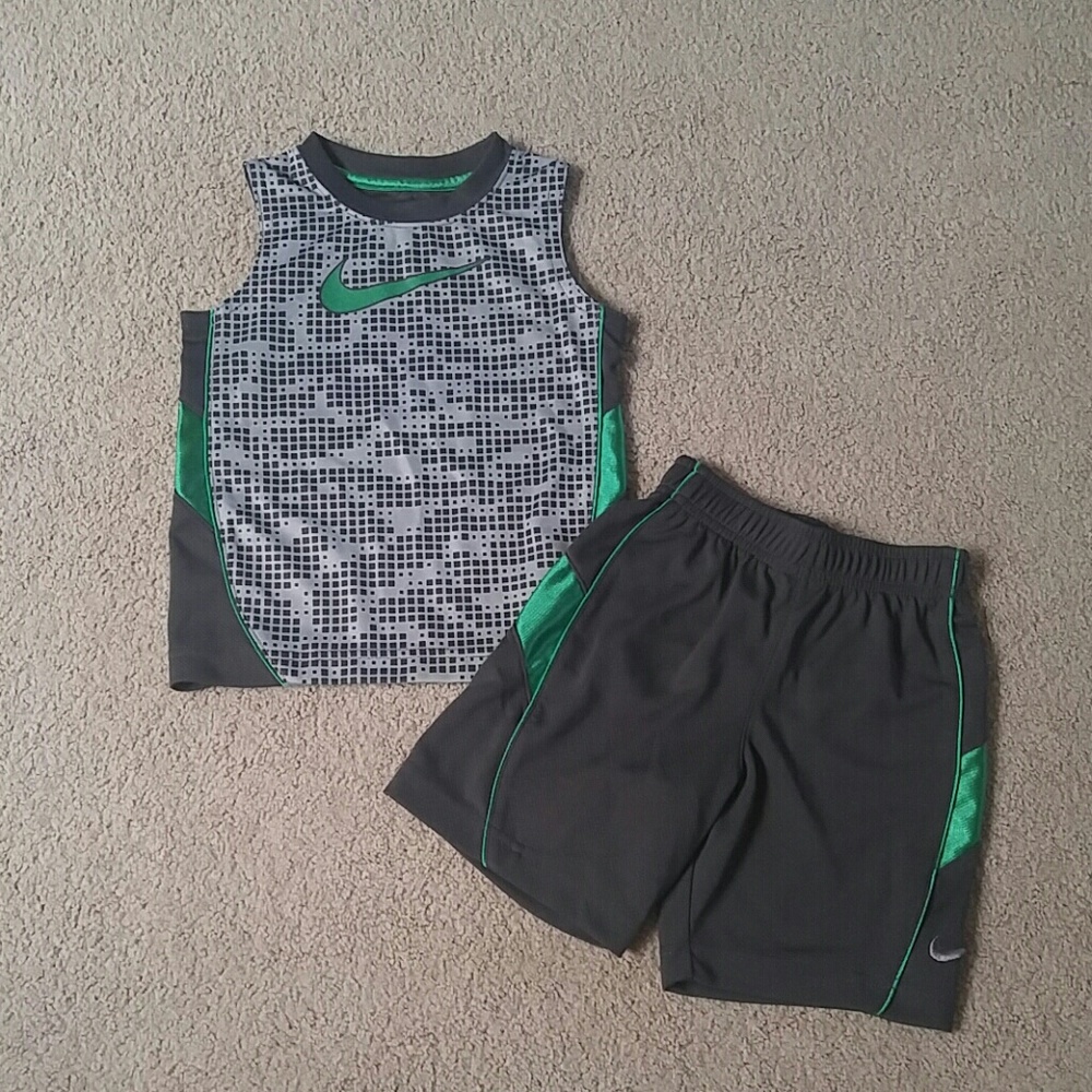 Toddler boy Nike outfit
