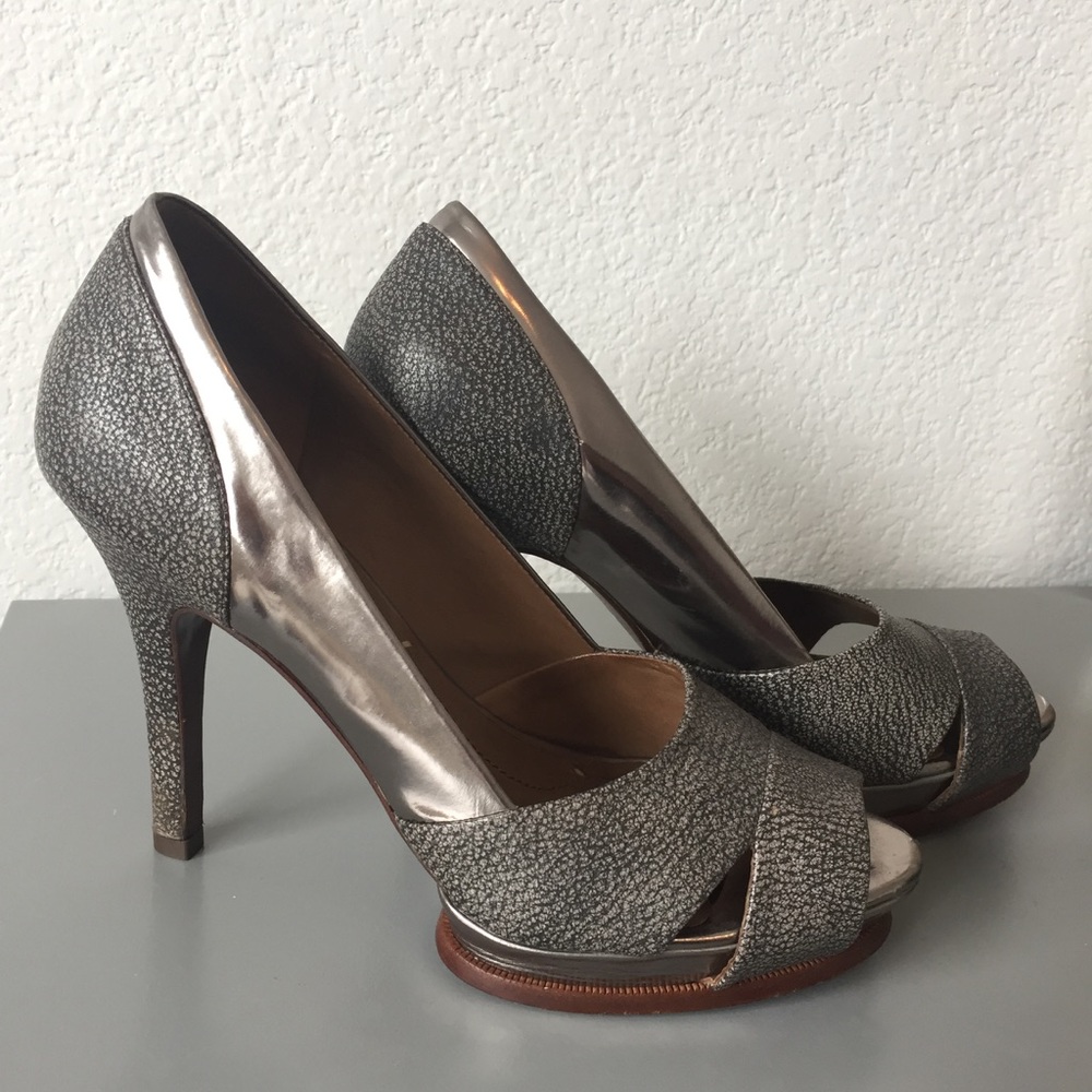 BCBG Hot Heels!