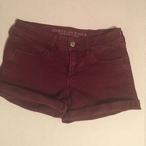 American Eagle 🦅 Burgundy Super Stretch Shorts