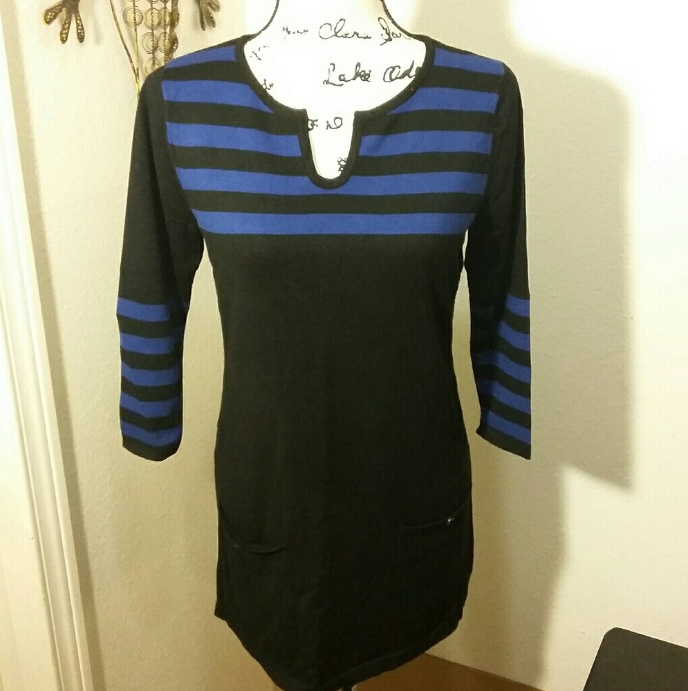 JOSEPH A SWEATER DRESS. NWT