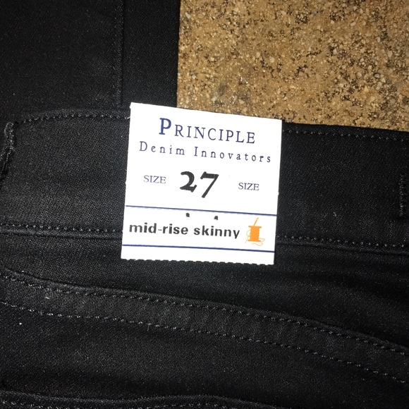 NEW! Principle Denim Skinny jeans in black - Picture 3 of 6