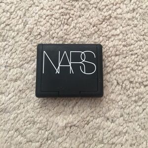 NARS blush in goulue