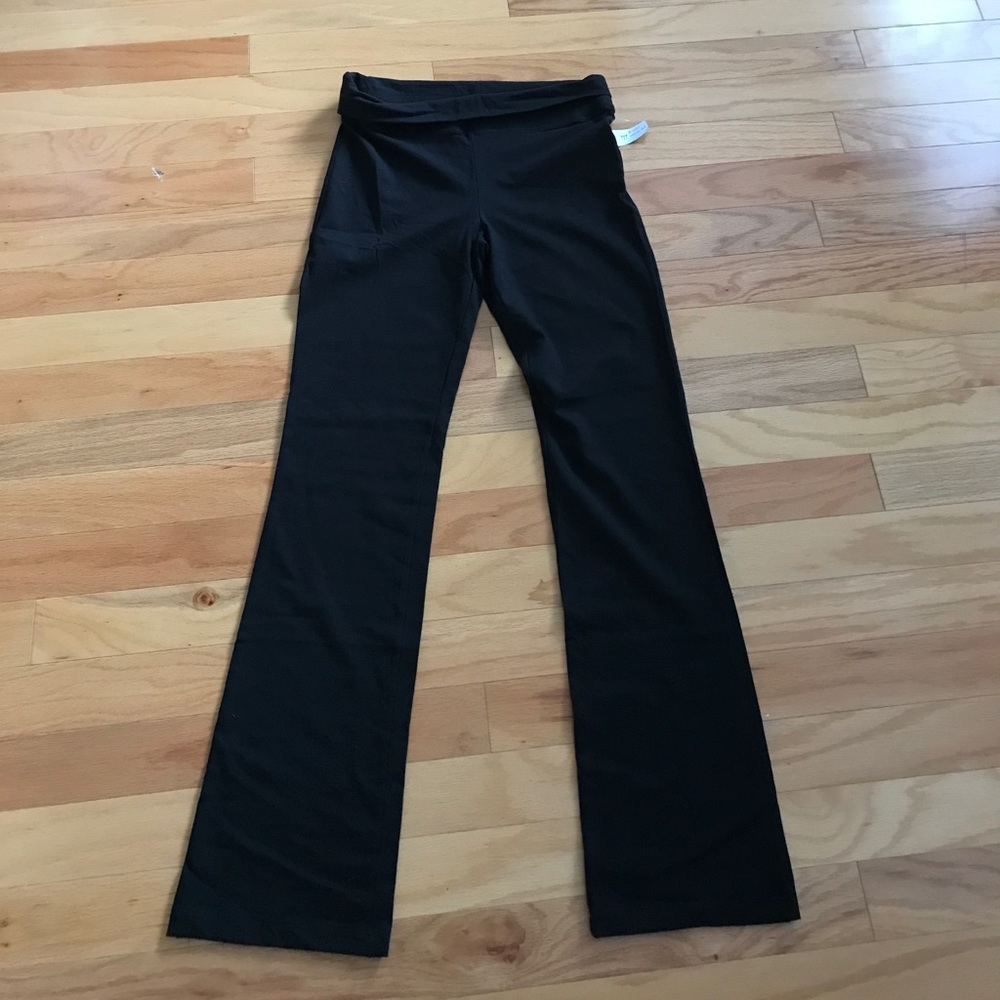 Black active wear pants