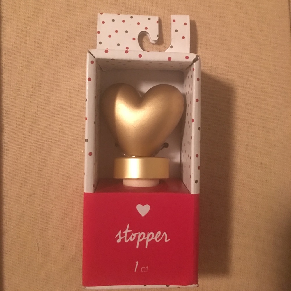 Heart shaped wine stopper