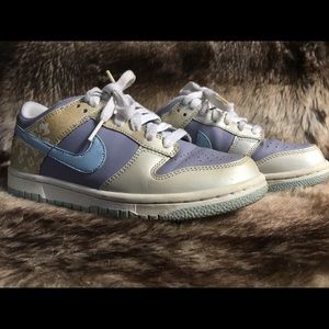 Nike SB Dunk Low