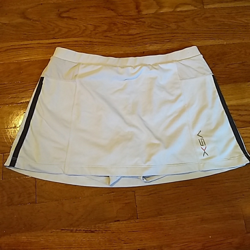 Vsx white workout skort shorts/skirt size medium