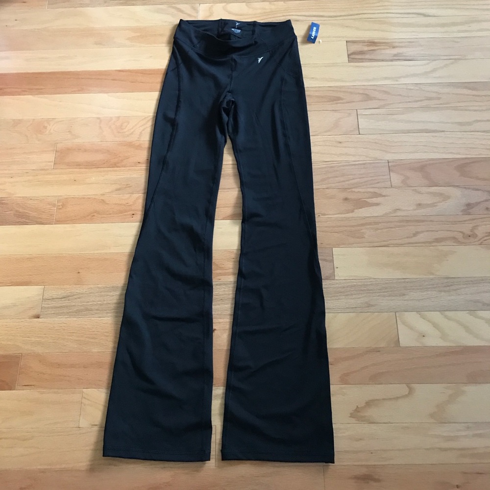 Black stretch active wear pants