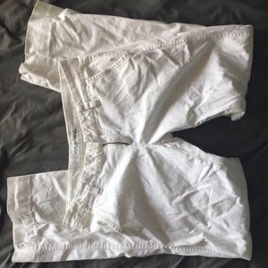 White loose pants