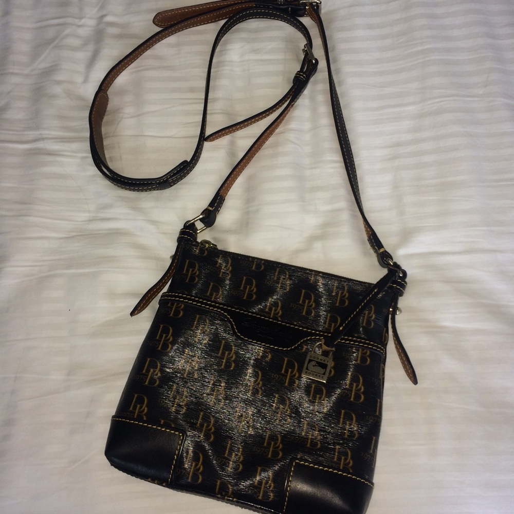 Dooney & Bourke Crossbody Bag