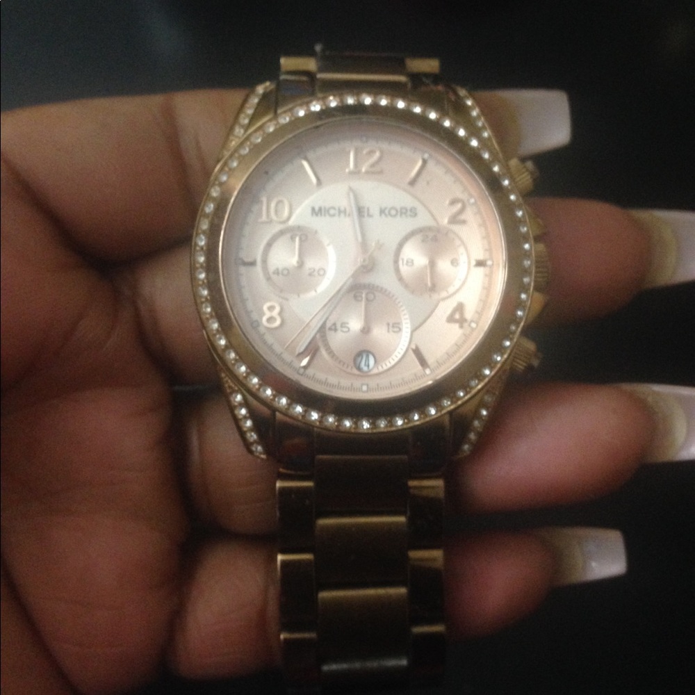 Michael Kors rose gold watch