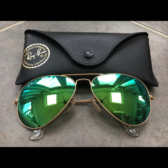 Ray Ban Aviators, Polarized Green Lenses