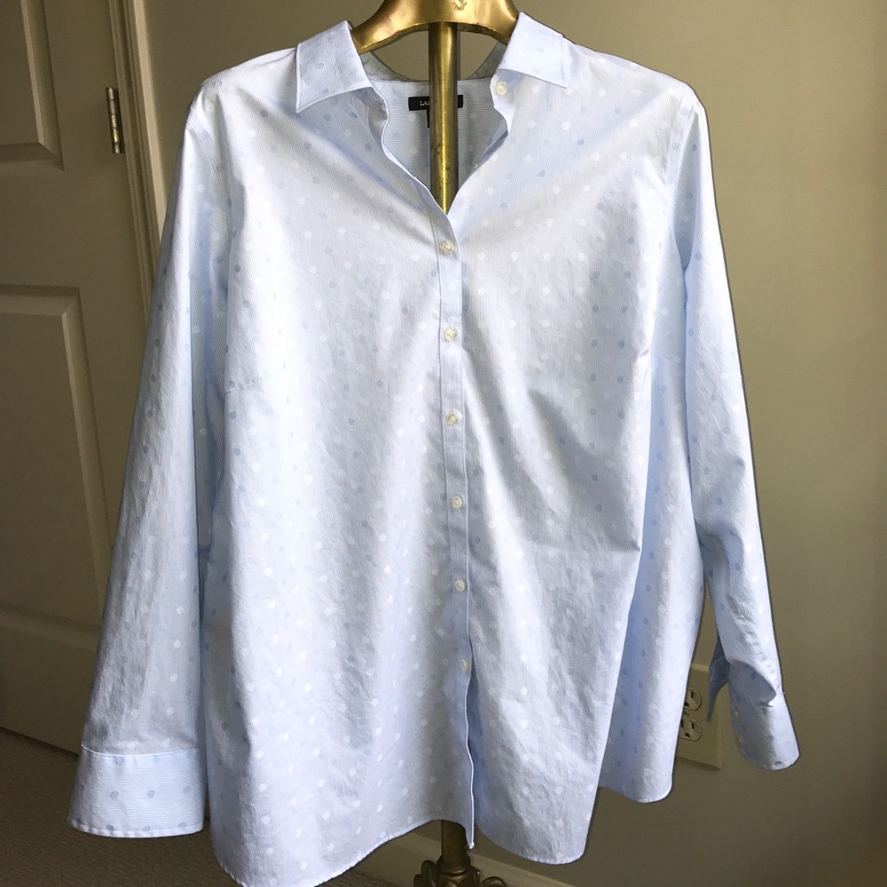Fabulous & versatile long sleeve button down.