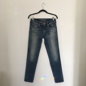 Brand New. Worn Once. American Eagle Jeans.