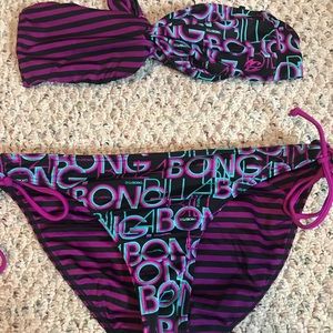 Reversible billabong swimsuit