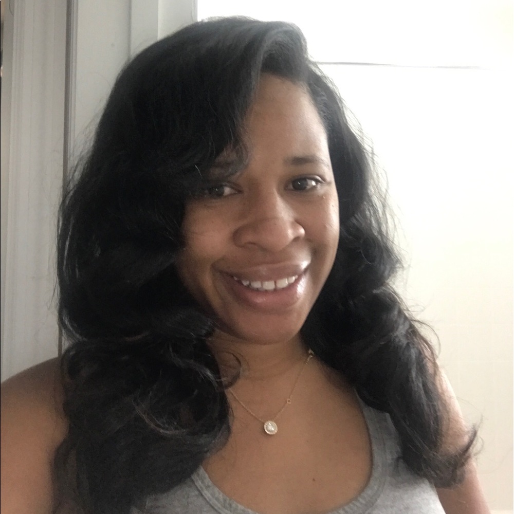 Meet your Posher, Jonelle