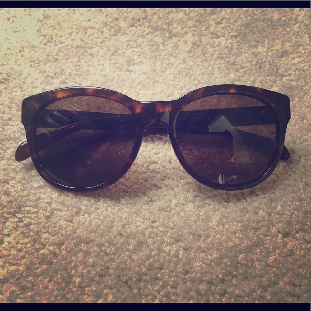 Burberry sunglasses, tortoise shell