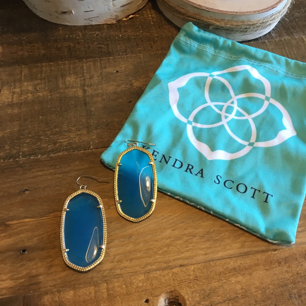 Kendra Scott Danielle Earrings