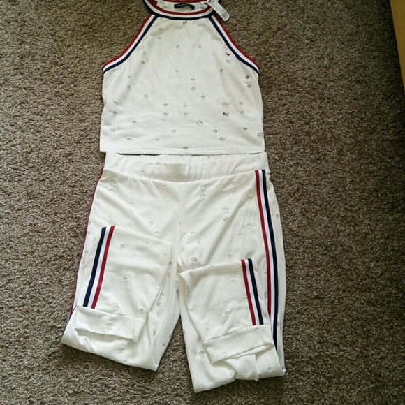Matching jogger's set - Picture 1 of 3