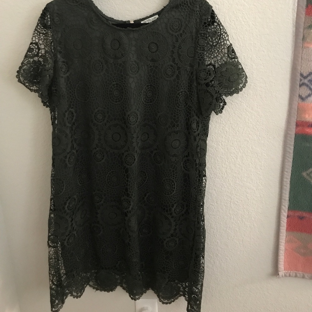 Green lace dress