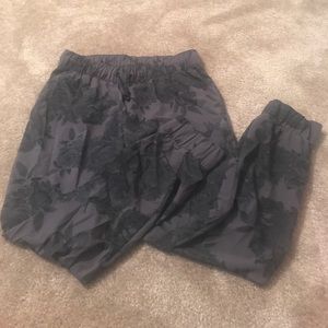 Adidas joggers size medium