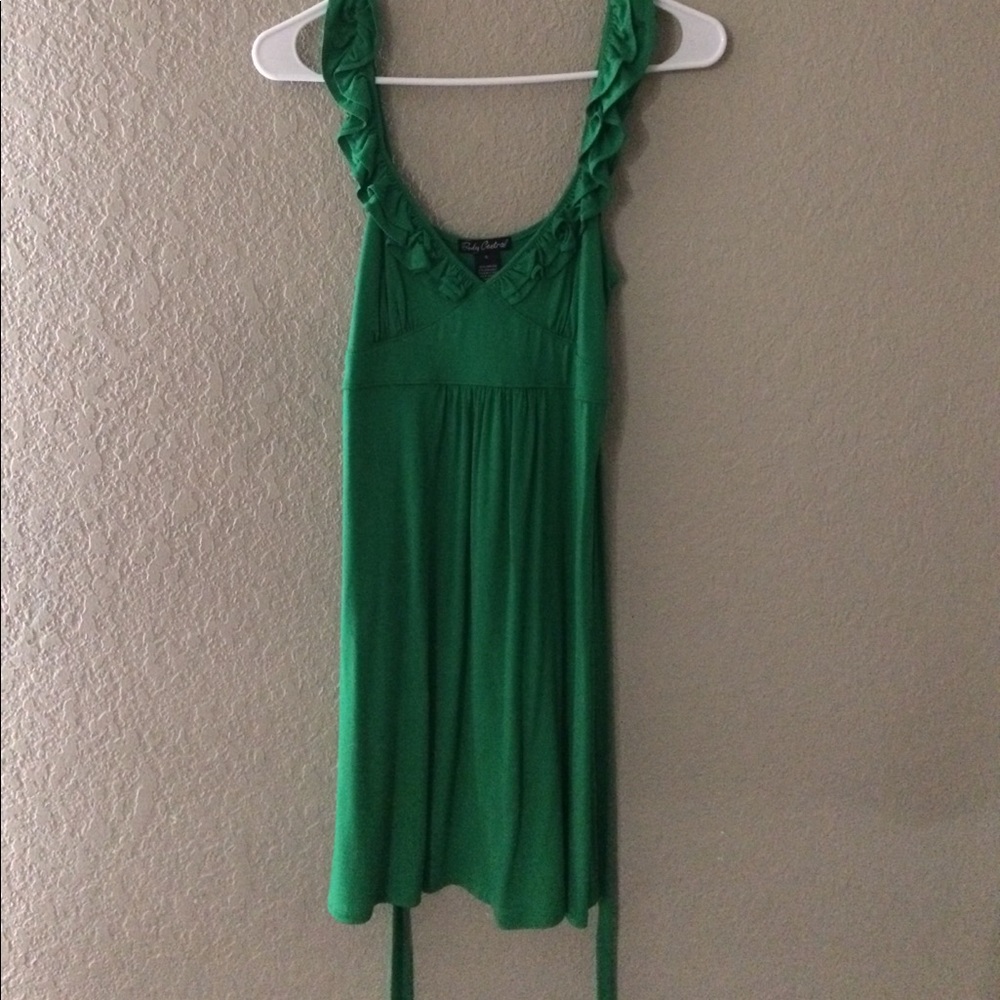🌟SOLD Green Body Central Dress