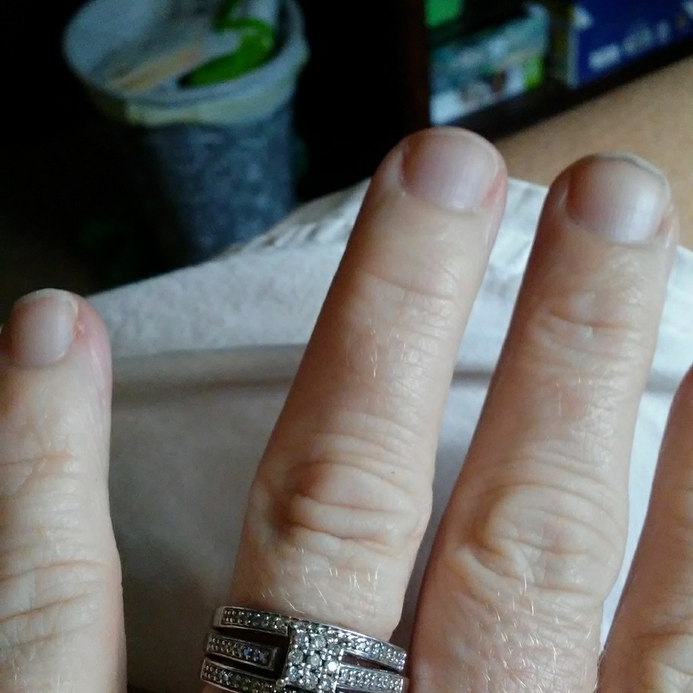 Wedding Rings - Picture 2 of 4