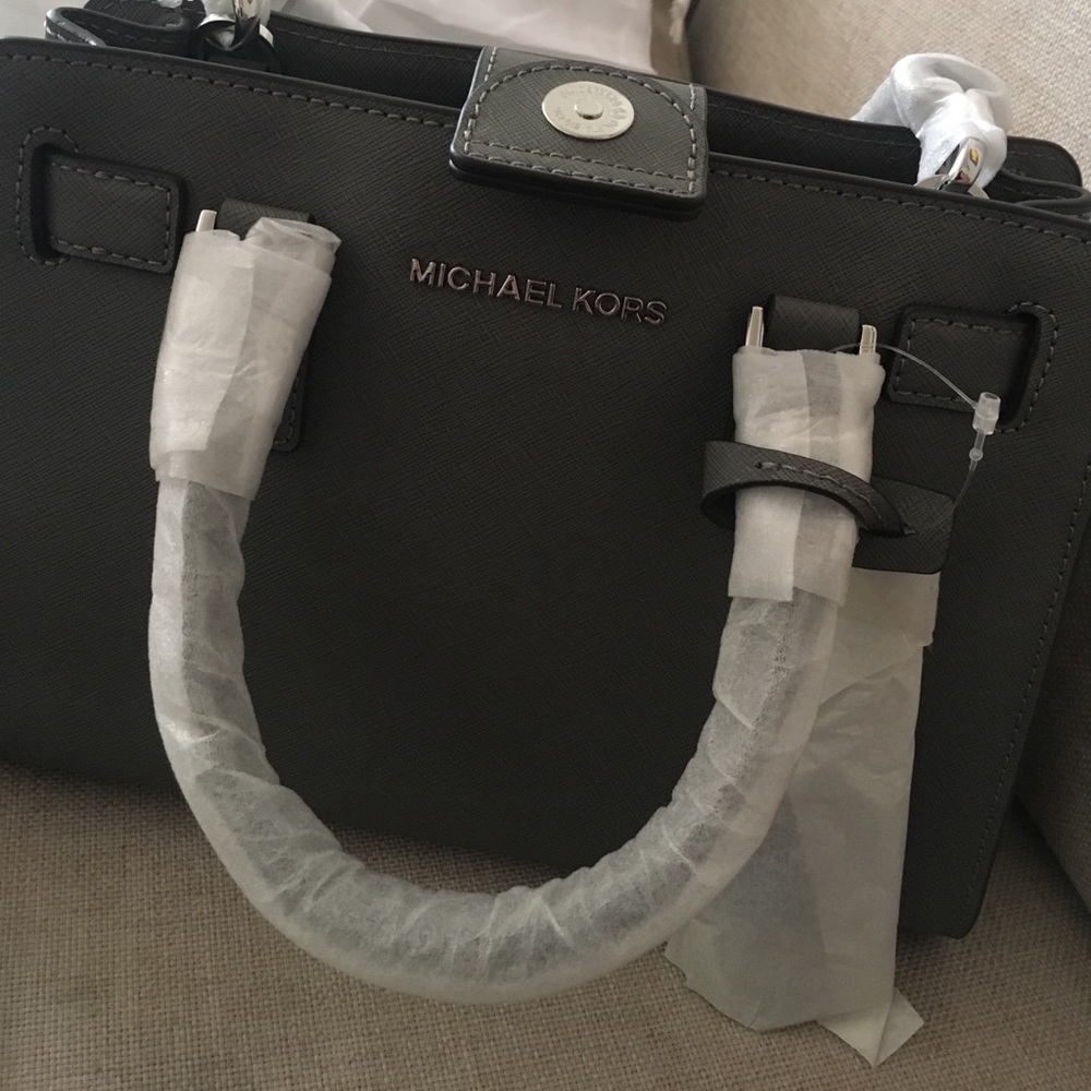 Michael kors purse BRAND NEW
