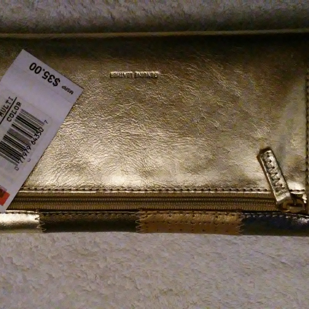 Wallet - Picture 2 of 5