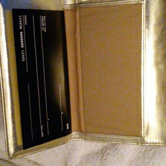 Wallet - Picture 5 of 5