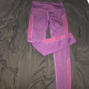 SALE‼️VICTORIAS SECRET burgundy leggings😍